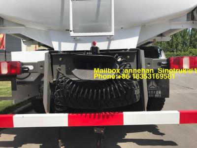 China 3 Axles 50000 Liters Semi Trailer Truck CIMC Fuel Tanker For Carrying / Storing Oil for sale