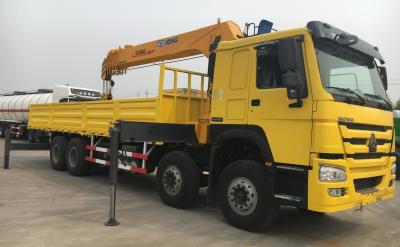 China Howo 8x4 Cargo Truck Mounted Crane 12ton To 20 Ton High Performance for sale