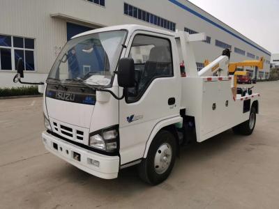 中国 ISUZU手動変速機の高い作業能率の市道の救助のための軽いレッカー車のレッカー車5トンの 販売のため
