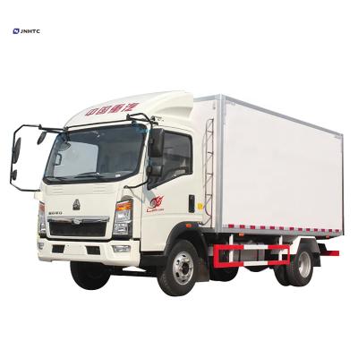 China Mini 4x2 6 Wheels 10ton HOWO Light Refrigerated Box Truck With Carrier Refrigerator for sale