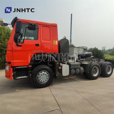 China 6x4 usou Sinotruck principal - o caminhão do motor usou o caminhão de 375 tratores à venda