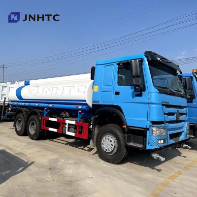 중국 15cbm Blue HOWO 6X4 15000L 물 분무 스프링클러 탱커 트럭 판매용