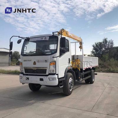 Κίνα Το επίπεδο φορτίο πιάτων Sinotruk HOWO 4x4 με τον ευθύ γερανό ανάβει όλο το φορτηγό κίνησης ροδών προς πώληση