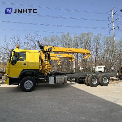 China Sinotruk Crane Boom Truck 6x4 10 Wheels 12 Ton Straight Arm for sale