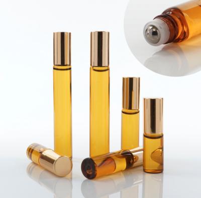 China Botellas vacías de cristal del rodillo para los aceites esenciales, rollo de 10ml 30ml en las botellas del desodorante en venta