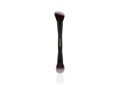 China Vonira Professional Dual Ended Makeup Blush Contour Brush Double Sided Highlighter Bronzer Brush with Black Handles for sale
