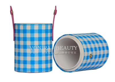 China Popular Cylinder Makeup Brushes Bag Holder Cosmetic Storage Cylinder Portable for sale