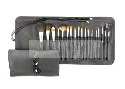 China 18Pcs Wooden Natural & Synthetic Makeup Brush Set Kit With Holder for sale