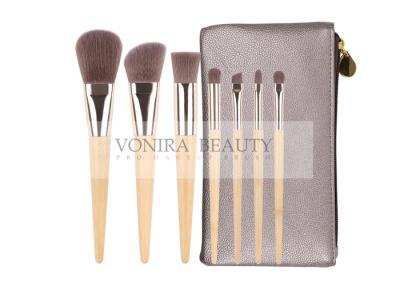 China 7pcs Wood Handle And Silver Color Ferrule Professional Makeup Brushes Kit for sale
