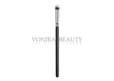 China Private Label Round Concealer Buffing Brush With Synthetic Bristle for sale