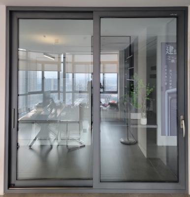 China Modern interieur Aluminium glazen schuifdeuren geluidsdicht Aluminium balkon schuifdeuren Te koop