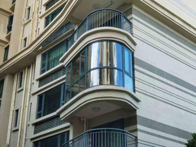 Chine Fenêtres en aluminium enduites en poudre blanche durables Facile à installer à vendre
