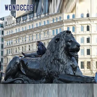 Chine Lion Bronze Statue grandeur nature 110cm pour la décoration carrée extérieure de jardin à vendre