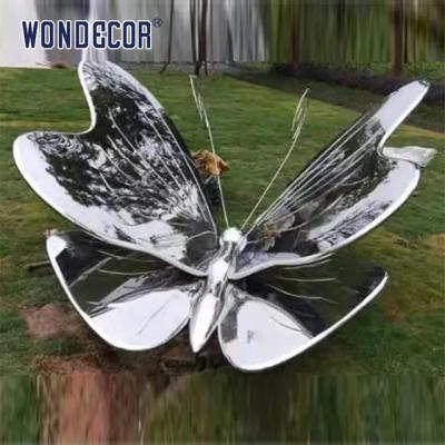 China Escultura de acero inoxidable forjada al aire libre de encargo de la mariposa del metal de la escultura del metal en venta