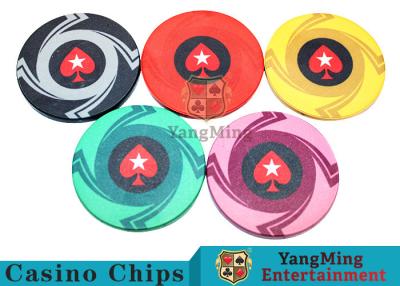 China As microplaquetas de pôquer cerâmicas do casino, texturas de Chips And Cards With Dynamic do pôquer projetam à venda