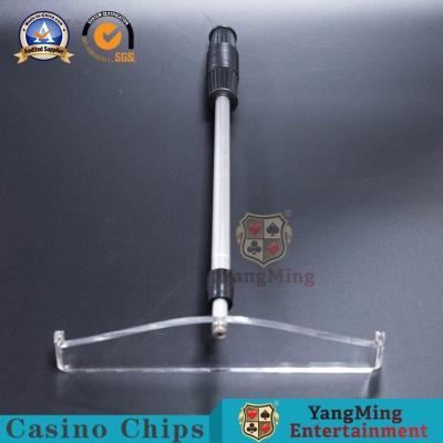 China Póker plástico transparente retractable Chips Rake de la aleación de aluminio de los accesorios de la tabla del póker del bacará de la ruleta en venta