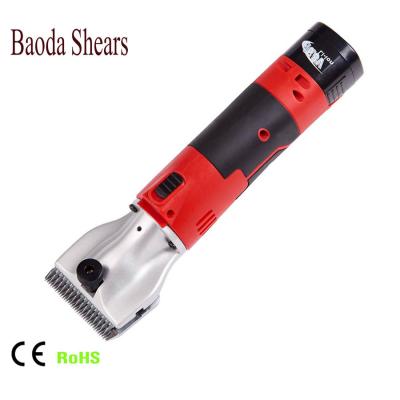 China Rechargeable 150W Battery Operated Horse Clippers for sale