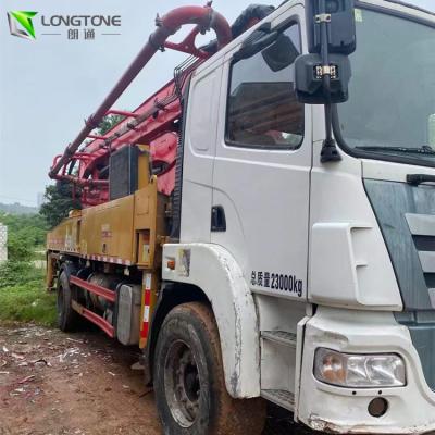 China 180m³ Used Truck Concrete Pump , Diesel Concrete Pump Truck With Boom for sale