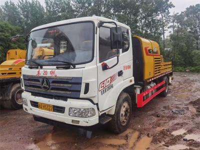 China El camión usado de la ciudad montó la línea concreta desgaste del remolque de la bomba - resistente en venta