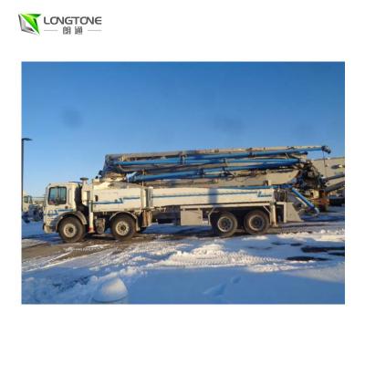China Used 25T Truck Concrete Pump With Max. Delivery Height 24 - 36 M Oil Tank Capacity 320L en venta