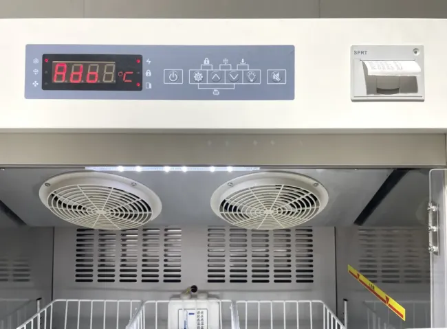 4 Degrees Blood Storage 658L Vertical Blood Bank Refrigerator for Hospital