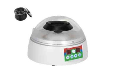 China Low Noise Laboratory Hospital Mini Portable Centrifuge With Sturdy Constructions for sale