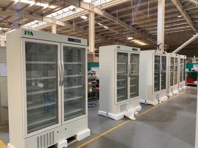 Китай фармация двойной двери 656L и холодильник лаборатории со стеклянной дверью и светом СИД внутренним продается