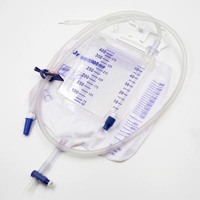 China PVC Urology Disposable Products 2600ML 400CC Urine Drainage Bags for sale