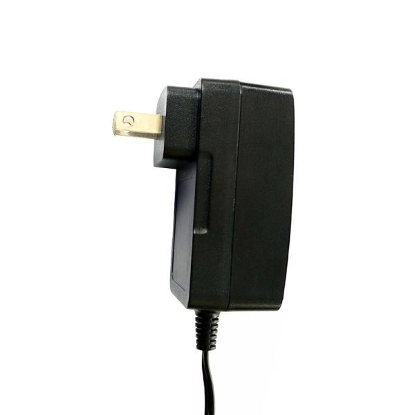 Quality Dropshipping Products 2022 ODM 12V 2.0A 24W Black 1M Input 100-240V-50/60Hz for sale