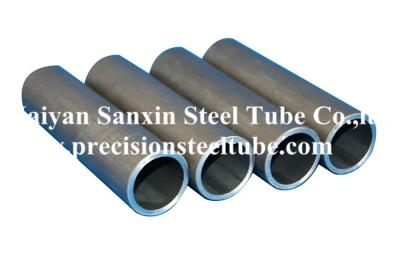 Chine Surface propre de précision en métal de cylindre de longueur maximum étirée à froid du tube 12m à vendre