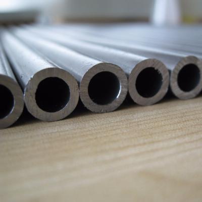 China Chinese Suppliers Small Diameter Seamless Steel Tube With Stable Quality for sale