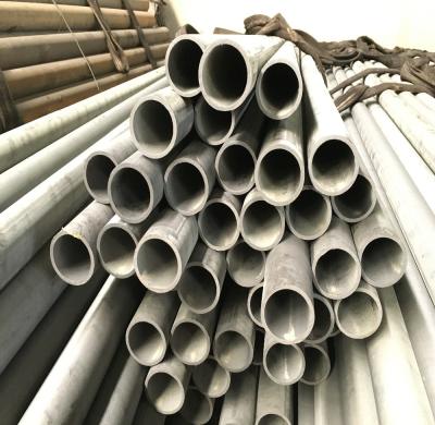 China Heat Treated Automotive Long Steel Pipe , Mechanical Steel Tubing 35CrMo4 Grade 3 - 12m Length for sale