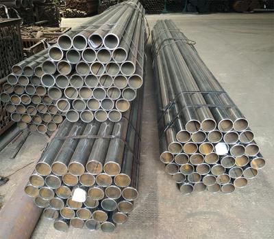 China Liquid / Oil Seamless API Welded Steel Tube High Precision With PE Coating for sale
