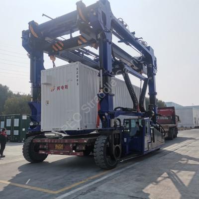 China SPEO 50t Straddle Carrier die te allen tijde een veilige en veilige werking garandeert Te koop