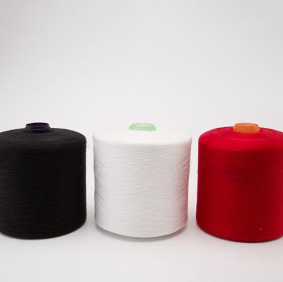 Chine Le noyau a tourné le fil de couture de polyester, polyester tourné par anneau teint par polyester 100% à vendre