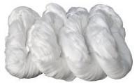 China 40 / 2 50 / 3 Semi Dull Hank Yarn 100% Spun Polyester Bleached White For Sewing Thread for sale
