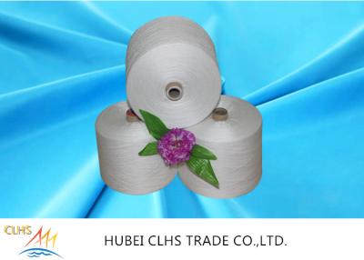 China Quite el corazón a los hilados de polyester hechos girar 50s/2 para la fibra 100% de Yizheng del hilo de coser en venta