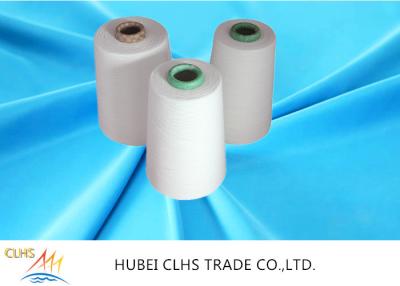 Chine Le fil simple de haute résistance tourné par anneau de teinture des fils de polyesters de tube 40s/2 comptes tordent à vendre