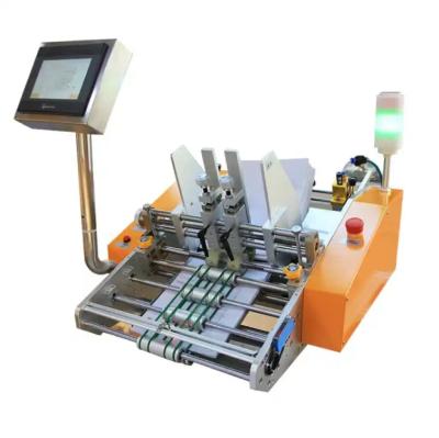 China Equipo de embalaje automático CE Emisor automático de tarjetas auxiliares en venta