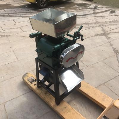 China Automatic Peanut Crusher Machine High Efficiency Customizable Color for sale