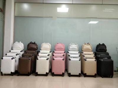 Китай Кожаный чемодан с замкнутым ремешком, кожаный чемодан с штурмом. продается