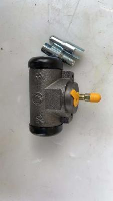 China 24433-76000G Brake Wheel Cylinder LC35F Forklift Truck Spare Parts for sale