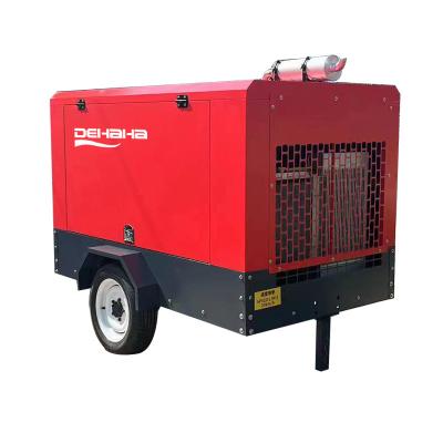 China Two Stage Diesel Industrial Portable Air Compressor For Mining  18.5 Kw 8 Bar 140cfm for sale