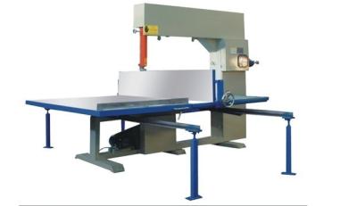 China Matress Sponge Vertical Cutting Machine With Linear Guide Positioning Handwheel 1.74kw for sale