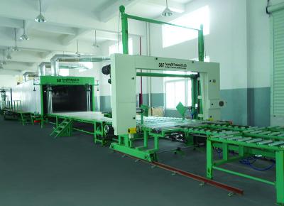 Chine Ligne écumante écumante continue automatique machine de Producted d'éponge de machine pour le matelas à vendre