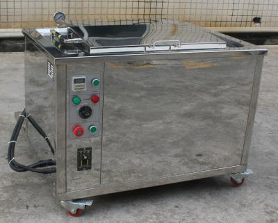 China 130 limpeza ultrassônica industrial das peças litros de filtros e de fogão da capa dos SS do líquido de limpeza da anti oxidação à venda