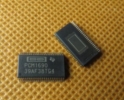 China PCM1690DCAR 24 Bit 192kHz Power Management ICs Audio D A Converter for sale