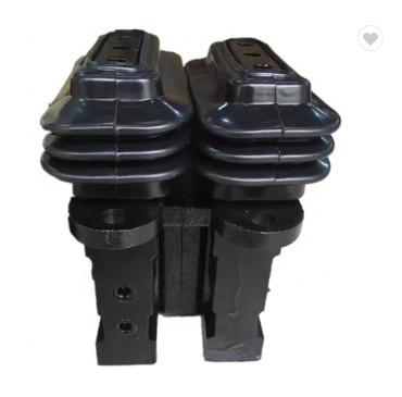 China Válvula hidráulica original del pedal del pie de las piezas para el excavador HVP05S-040-101 MFG309547 en venta