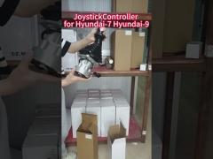 The details of Three switch Left Joystick Handle Valve Controller for Hyundai-7 Hyundai-9 Excavator