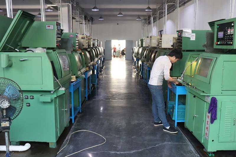 Verified China supplier - Ningbo Zhenhai Mingwei Bearing Co.,Ltd
